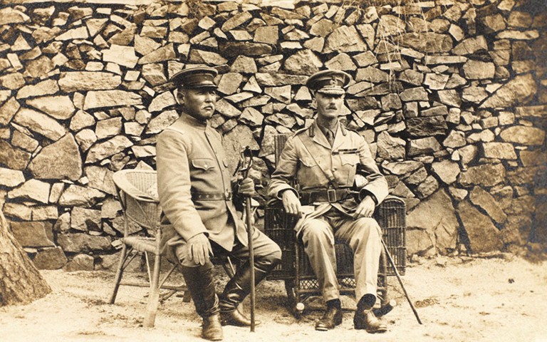 General Kamio Mitsuomi (left) and General Barnardiston (right), September 1914