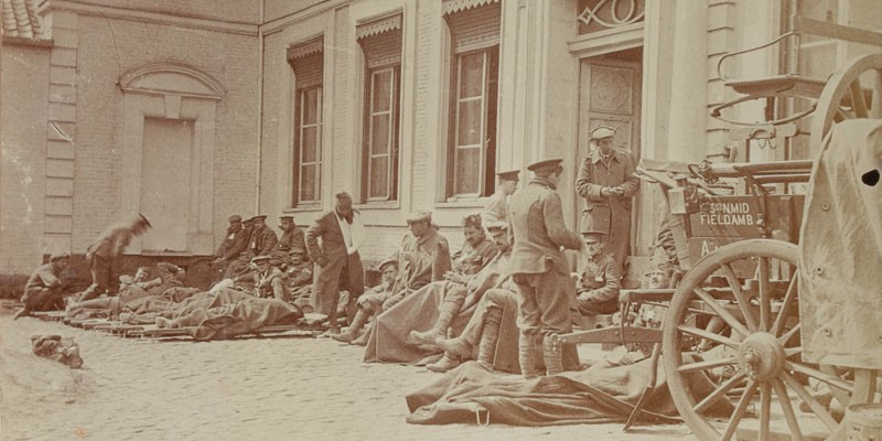 Wounded from Ypres at the improvised hospital in Bailleul, May 1915