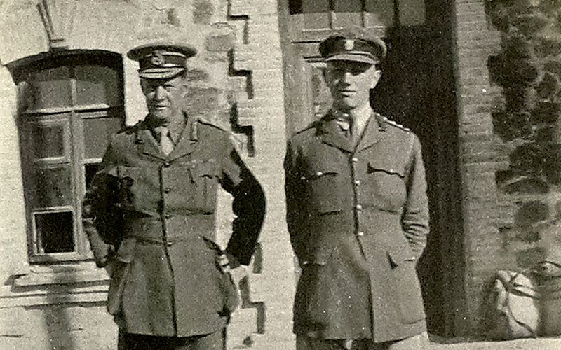 Major-General Lionel Dunsterville and Captain S Topham, his aide-de-camp, at Kasvin in northern Persia, 1918