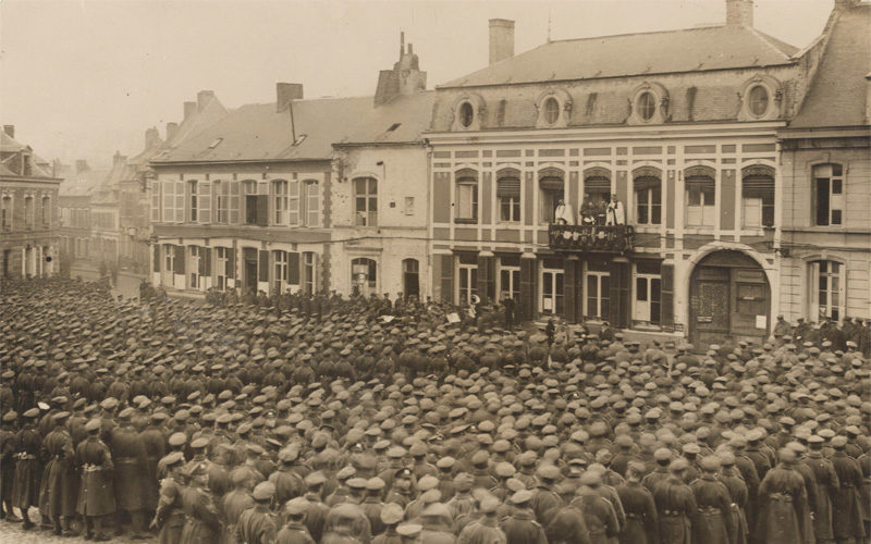'Thanksgiving service at Le Quesnoy, 11 November 1918