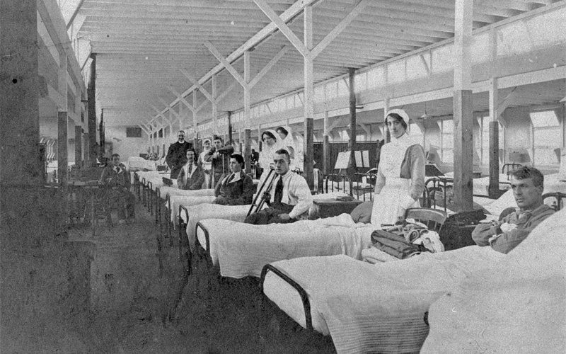 Voluntary Aid Detachment staff and patients, c1916